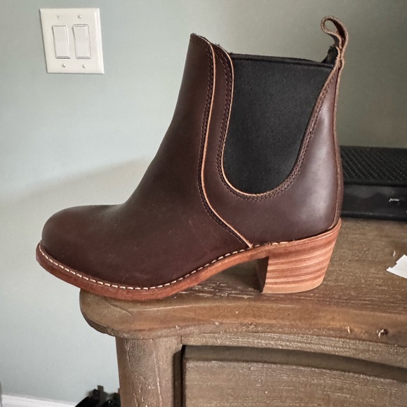 Red Wing Heritage Harriet Chelsea Ankle Boots Women 5 B Amber Harness Brown - Picture 2 of 10